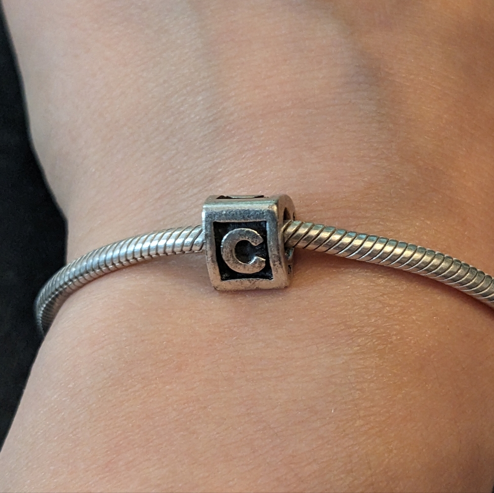 Pandora C initial Charm